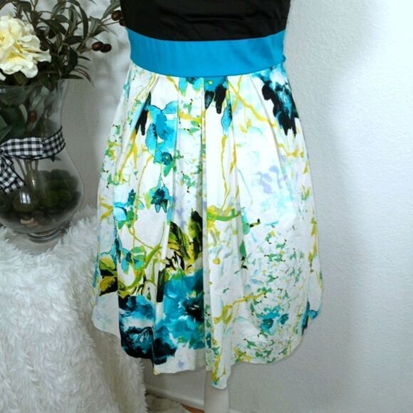 A. BYER FIT & FLAIR FLORAL DRESS SZ.5 EUC - Picture 3 of 6